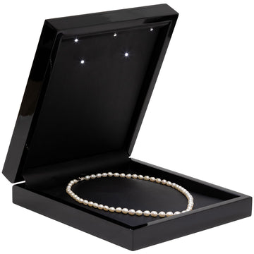 Necklace Boxes