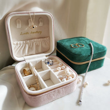 Velvet Lined Luxury Jewellery Boxes